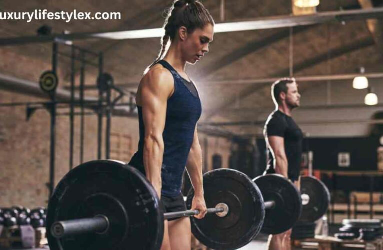 Weightlifting for Women: Why Every Woman Should Lift